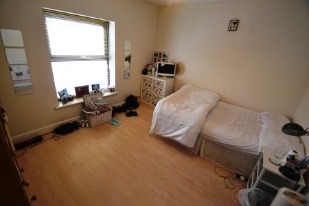 Treherbert Street, Cathays - Photo 3