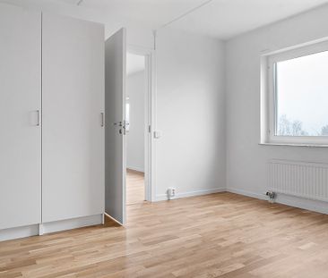 Vågens Gata 443A, Brandbergen - Photo 1