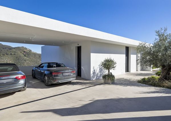 Luxury Villa for rent in Marbella, Andalusia