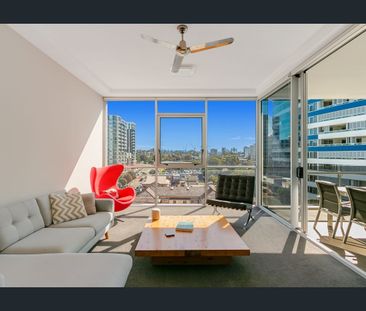 ULTIMA HARBOURSIDE - FURNISHED AND FULLY EQUIPPED - Photo 4