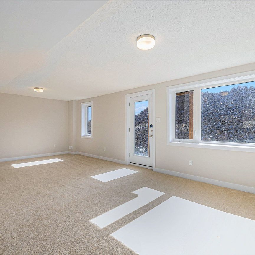 For Lease - 146 BEEBALM Crescent, Barrhaven, Ontario - Photo 1