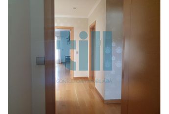 Apartamento T4 em Porto