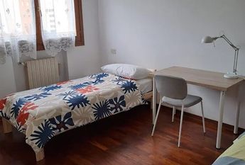 Via Fornace Morandi, Padova, Veneto 35134