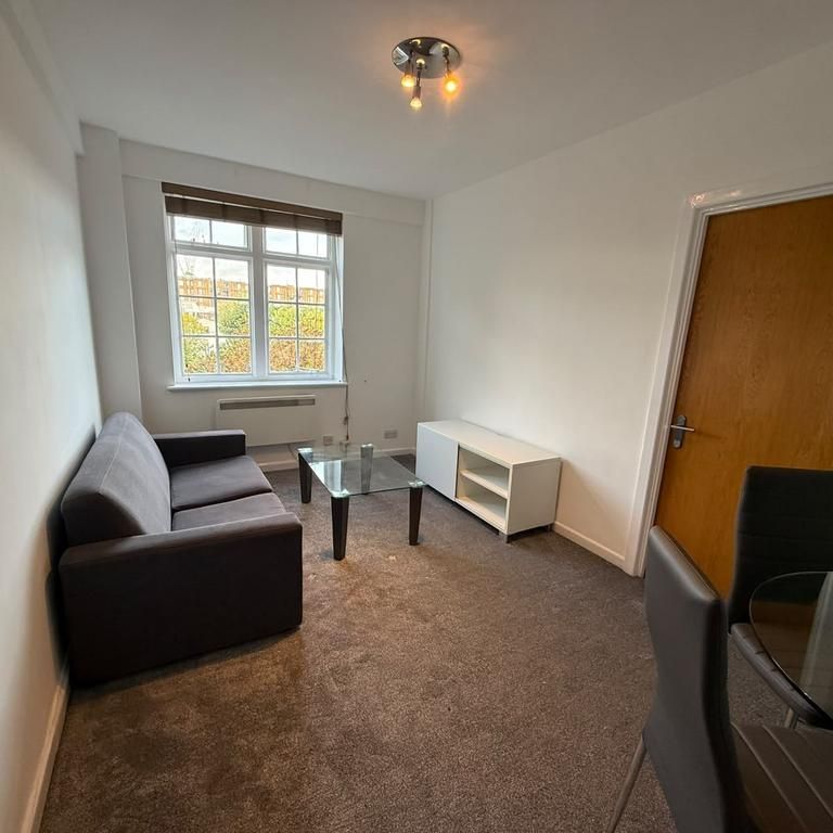 1 bedroom flat to rent - Photo 1