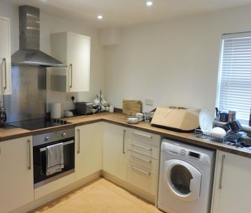 Priory Road - Photo 1
