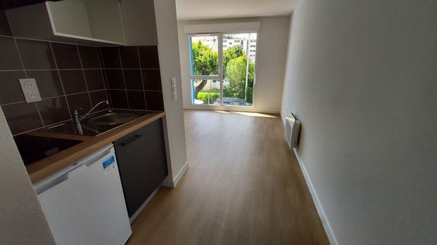 Location Appartement 1 pièce 22m² JOUE LES TOURS 37300 - Photo 1