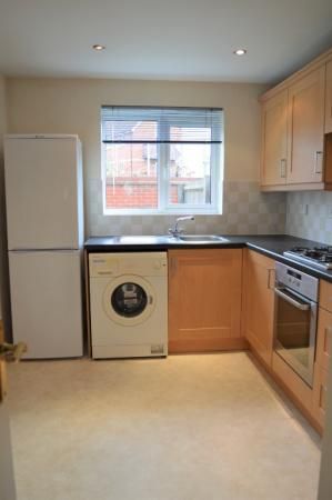 Rosseter Close, Great Baddow, Chelmsford, Essex, CM2 - Photo 2