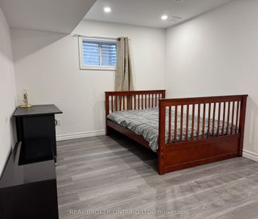 119 Hertford Crescent #Basement - Photo 2