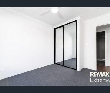 Charming Coastal Living in Alkimos - Photo 5