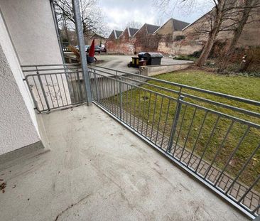 Großer und West-Balkon / Laminat / sep. Küche u.v.m. - Foto 1