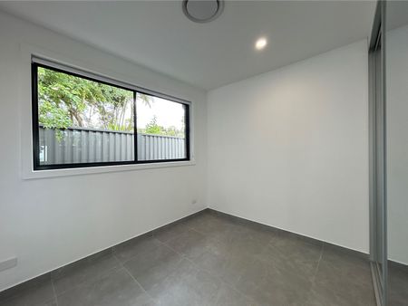 Brand New Granny Flat with Ducted Air Conditioning - Photo 3