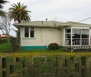 26 McGuire Street, Hawera - Photo 2