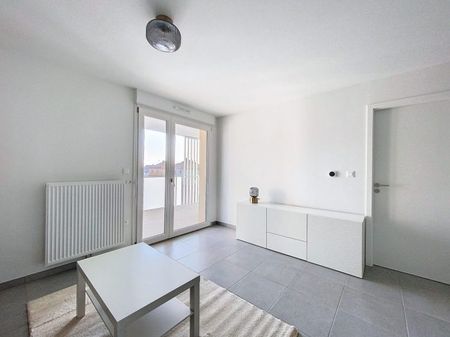 MOLSHEIM - Joli F2 meublé - Photo 3