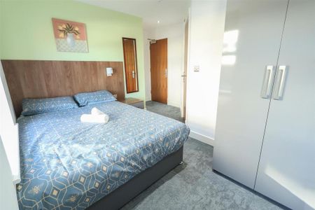 Studio to rent - Photo 2