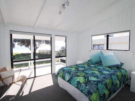 1980's Beach Front Beauty - Photo 5