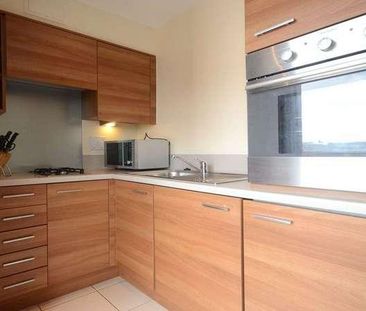 Tean House, Havergate Way, Kennet Island, Reading, RG2 - Photo 3