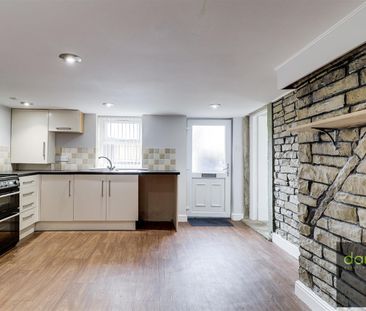 3 bed semi-detached house to rent in Halifax Road, Hipperholme, Hal... - Photo 6