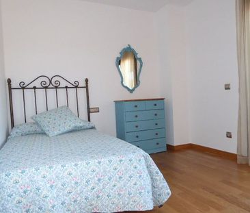 Piso de alquiler en Calle Poetisa Alfonsina Domínguez, 3, El Cónsul... - Photo 5