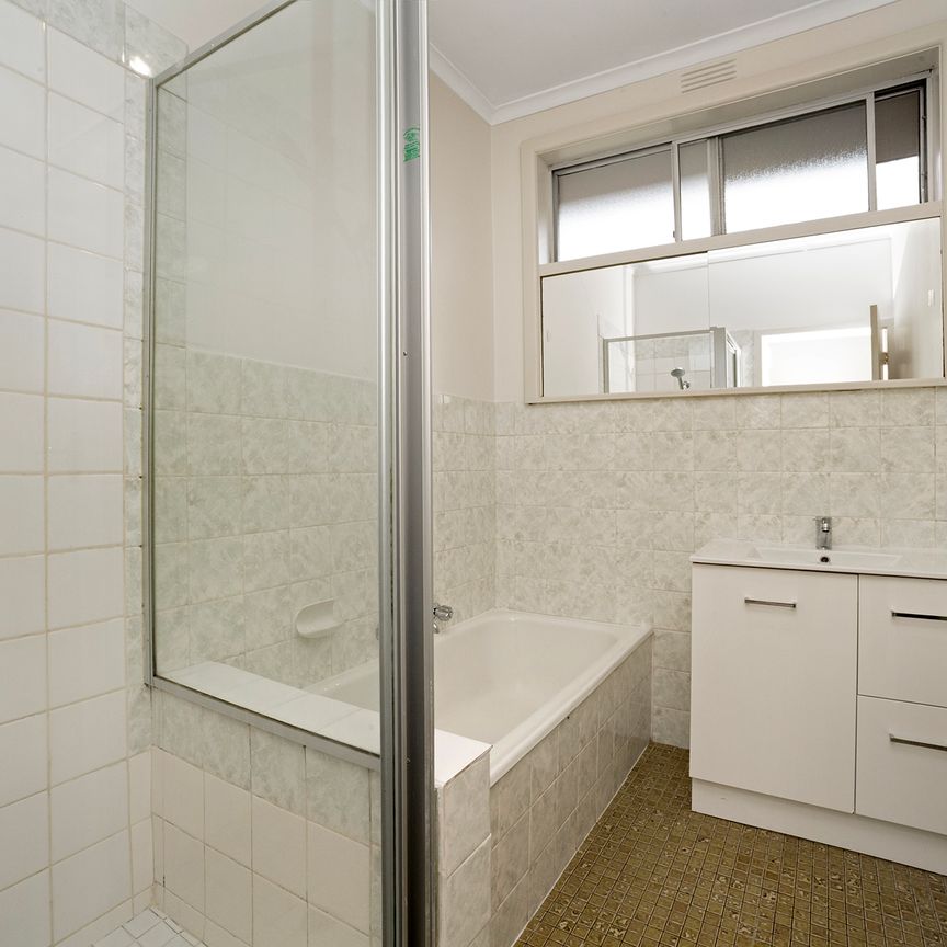 3/116 Jasper Road, Bentleigh VIC 3204 - Apartment For Rent | Domain - Photo 1