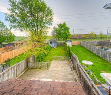 For Lease - 110 Gledhill Crescent, Hamilton, Ontario - Photo 1