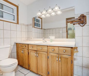 For Lease - 381 Water Drive, Georgina, Ontario - Photo 4