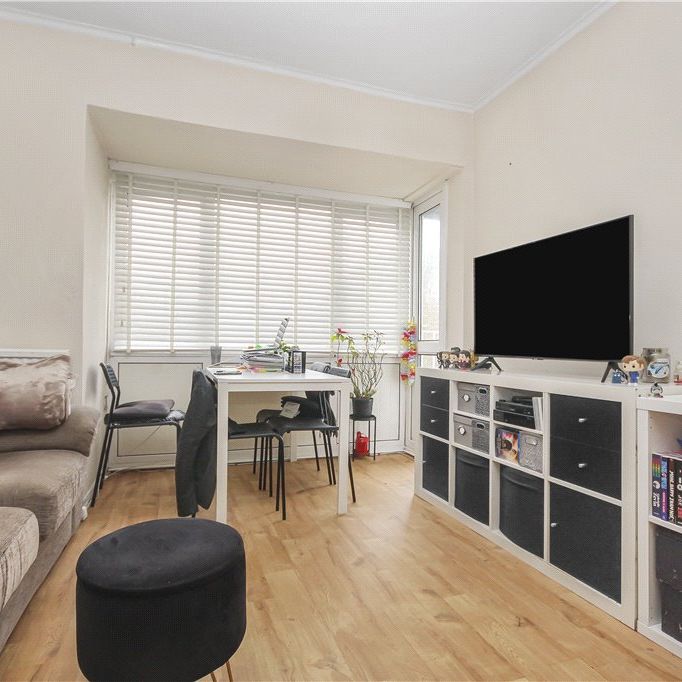 Hill House Road, London, SW16 2AQ - Photo 1