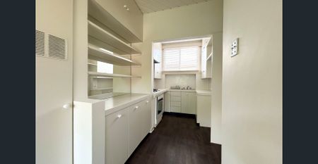 Glorious Scandinavian (Bauhaus) Living - Photo 4