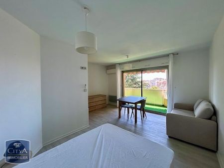 Location Appartement 1 pièce 28m² AGEN 47000 - Photo 2