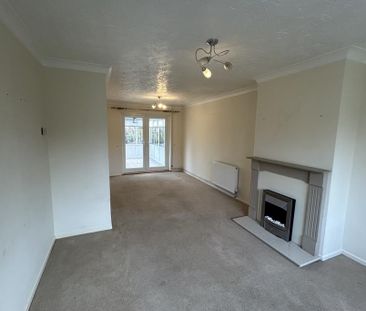 3 bedroom semi-detached house to rent - Photo 1
