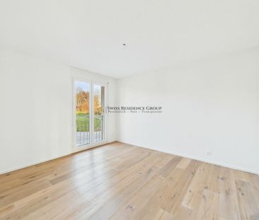 Modern apartment with view and sun rays - Foto 5