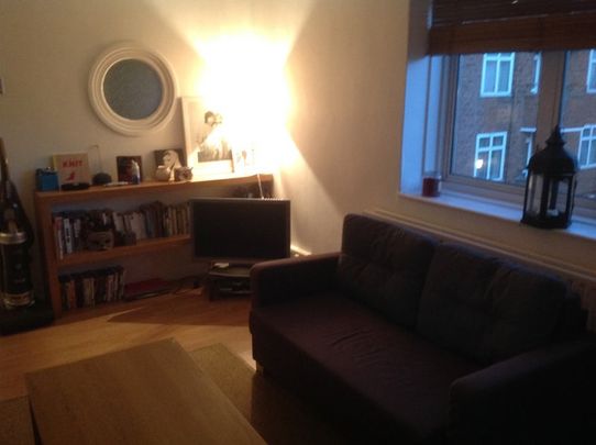 2 Bed Flat, Clapton Common, E5 - Photo 1