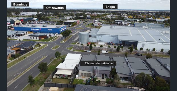 Lovely 4 bedrooms with Double garage home for Rent in Pakenham - Photo 1