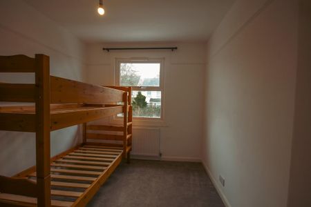 3 bedroom terraced house to rent - Photo 5