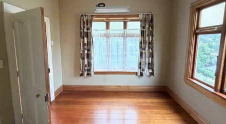 Central City Family Cottage - Photo 5