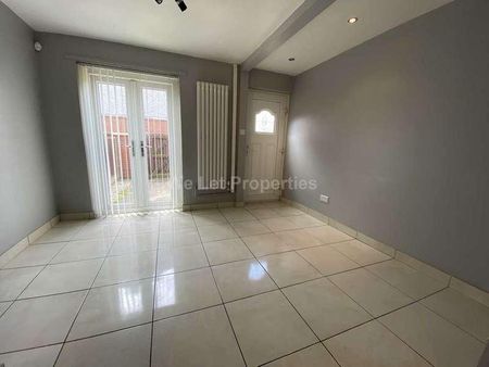 Aldershot Walk, Manchester, M11 - Photo 2