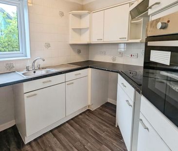 1 bedroom Flat To Let - Photo 5
