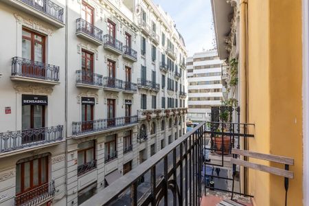 Carrer Martínez Cubells, Valencia, Valencian Community 46002 - Photo 2