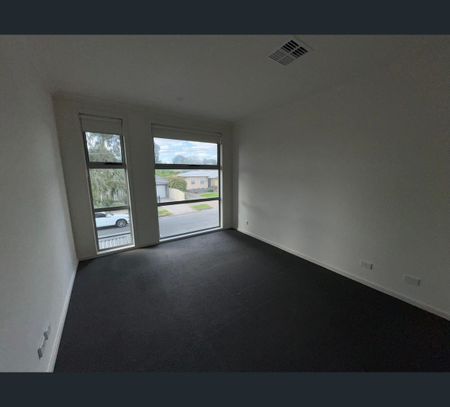 8C Denmead Avenue, Campbelltown, SA 5074 - Photo 5