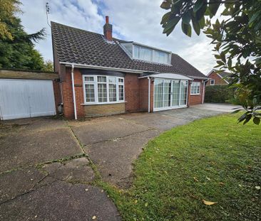 4 bedroom detached house to rent - Photo 3