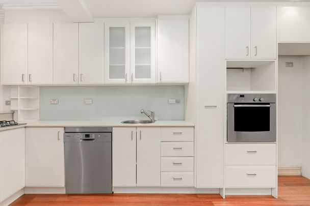 4 Moncur Street, Woollahra NSW 2025 - House For Rent | Domain - Photo 1