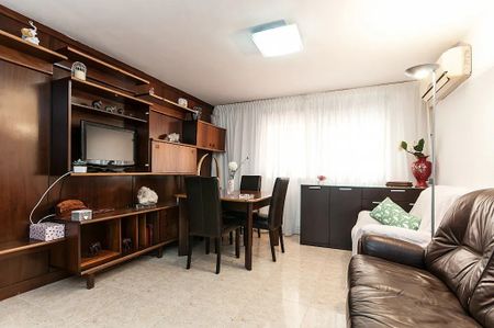 Avinguda de la Mare de Déu de Bellvitge, L'Hospitalet de Llobregat, Catalonia 08907 - Photo 5