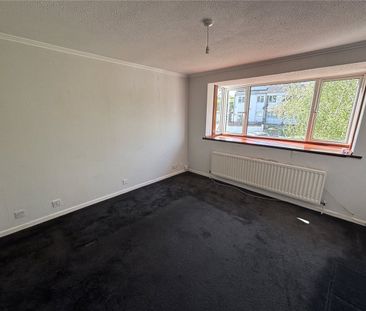 Silver Spring Close, DA8, Kent - Photo 3