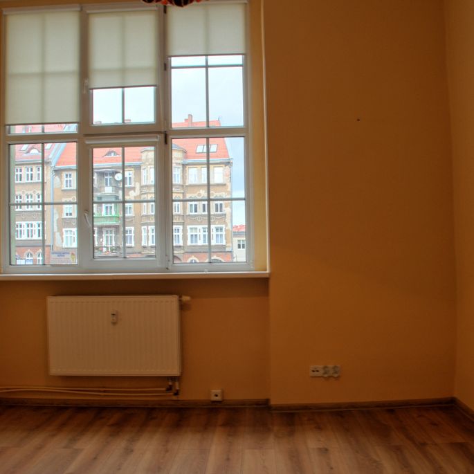 (Symbol 436915) - Photo 1