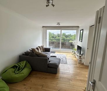 Room in a Shared Flat, Augustus Close, TW8 - Photo 6