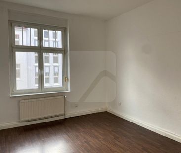 Lüdenscheid: Charmante 2-Zimmer-Altbau-Wohnung mit großem Balkon in... - Foto 1