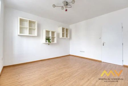Pronájem světlého bytu 2+1, 57 m - Фото 4