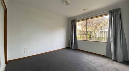 Two Bedroom Townhouse - Photo 3