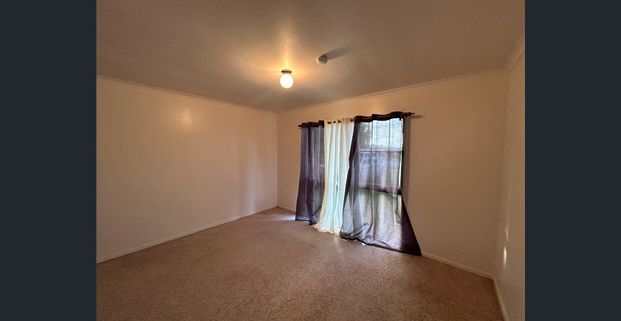 9 Holmes Dr Beaconsfield - Photo 1