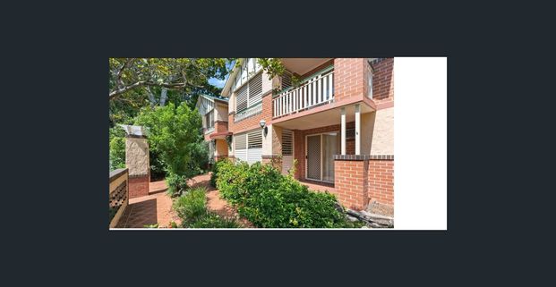 A Quiet Sanctuary Away from The Bustle of The Inner-City - Photo 1