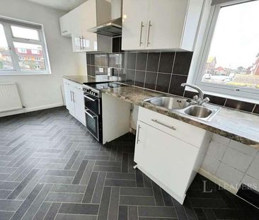 Bays End, Collier Road, Pevensey Bay, Pevensey, East Sussex, BN24 - Photo 5